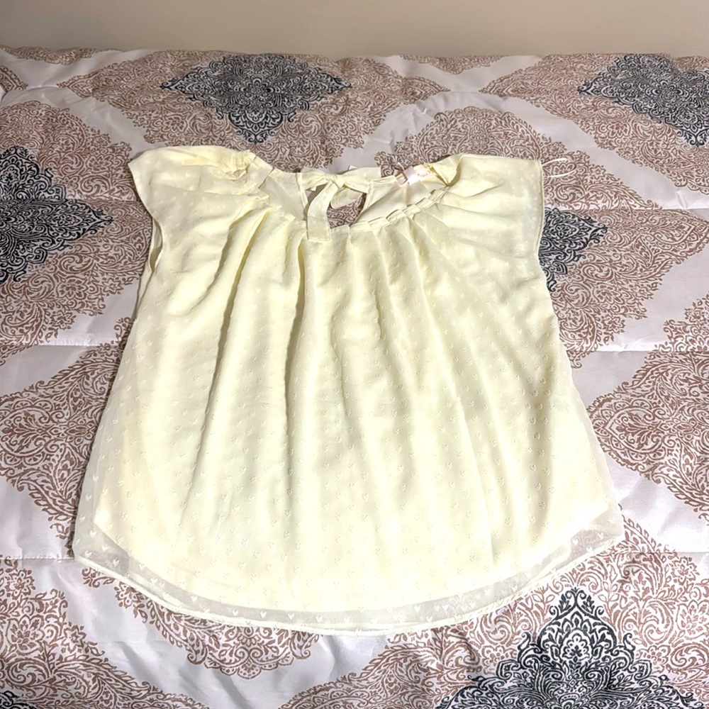 NWT Lauren Conrad cream sleeveless  top